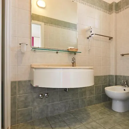 Stanchini Hotel 3*